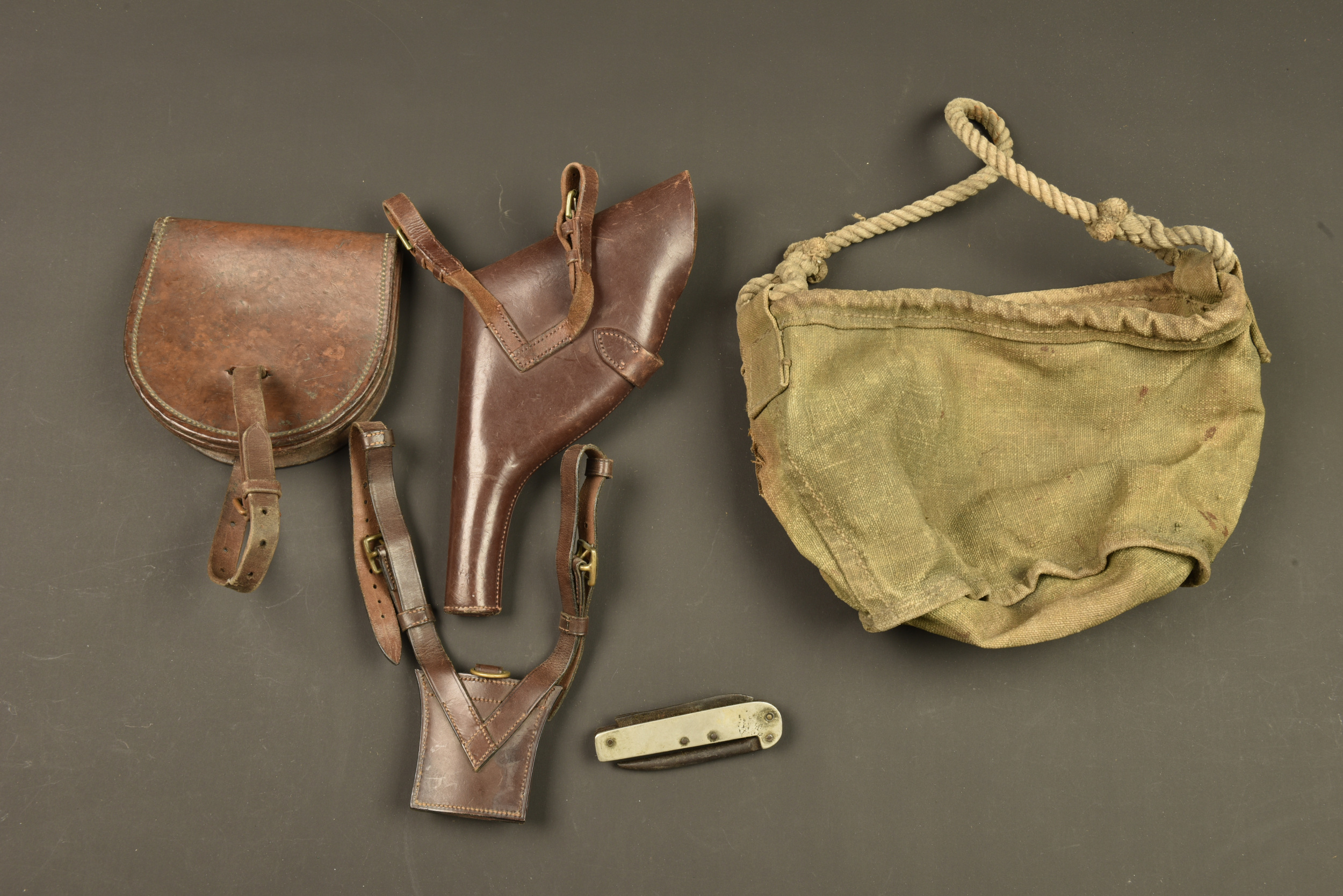 Equipements anglo-canadiens dont cavalerie. Anglo-Canadian equipment including cavalry items — photo 5