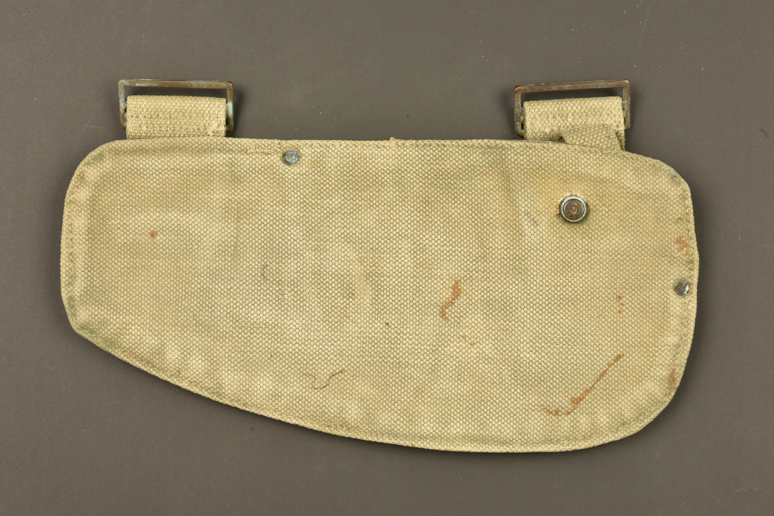 Banane porte outil individuel anglais en web. British webbing waist pouch for entrenching tool — photo 3
