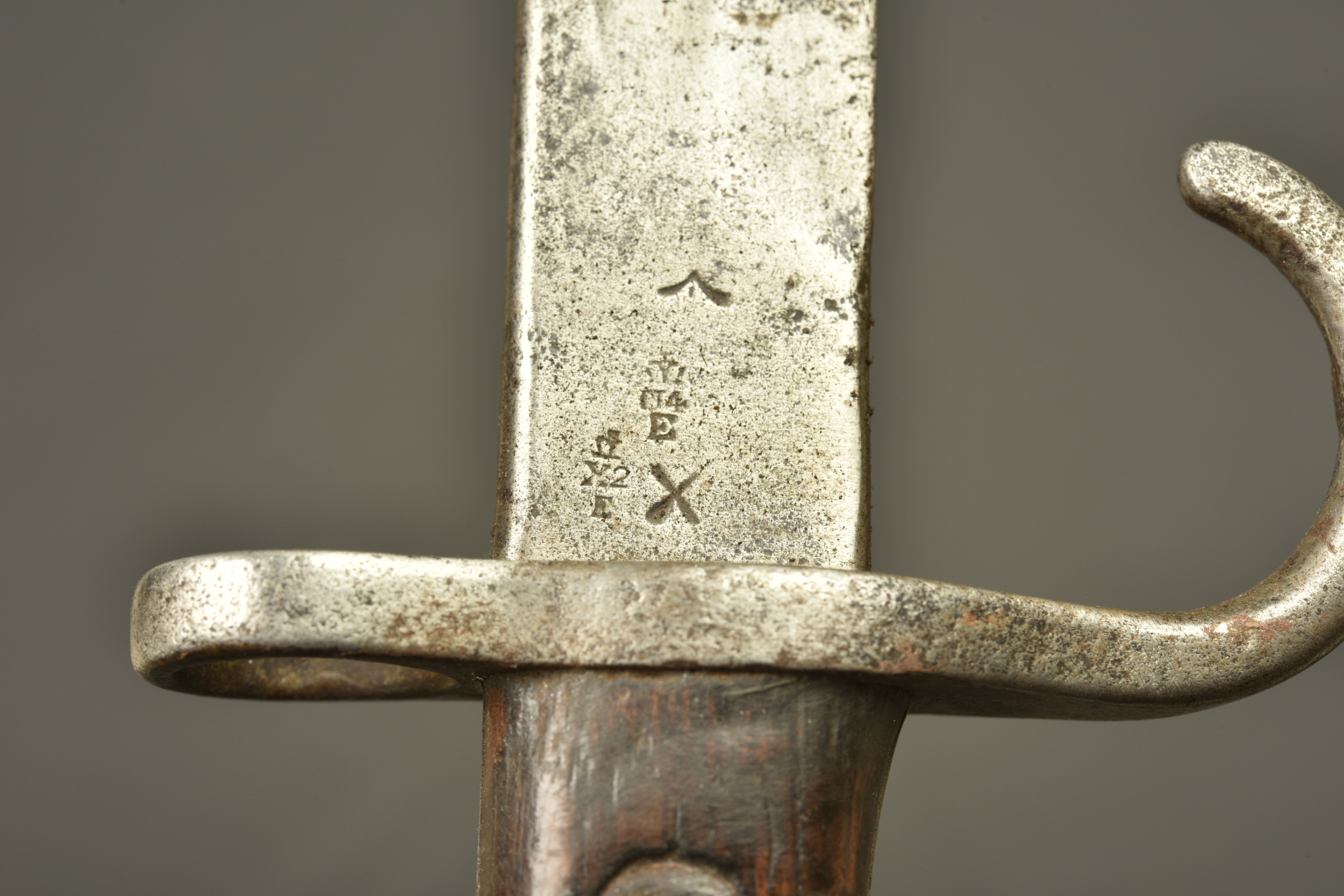 Baïonnette anglaise 1907 à quillon. British Pattern 1907 bayonet with hooked quillon — photo 3