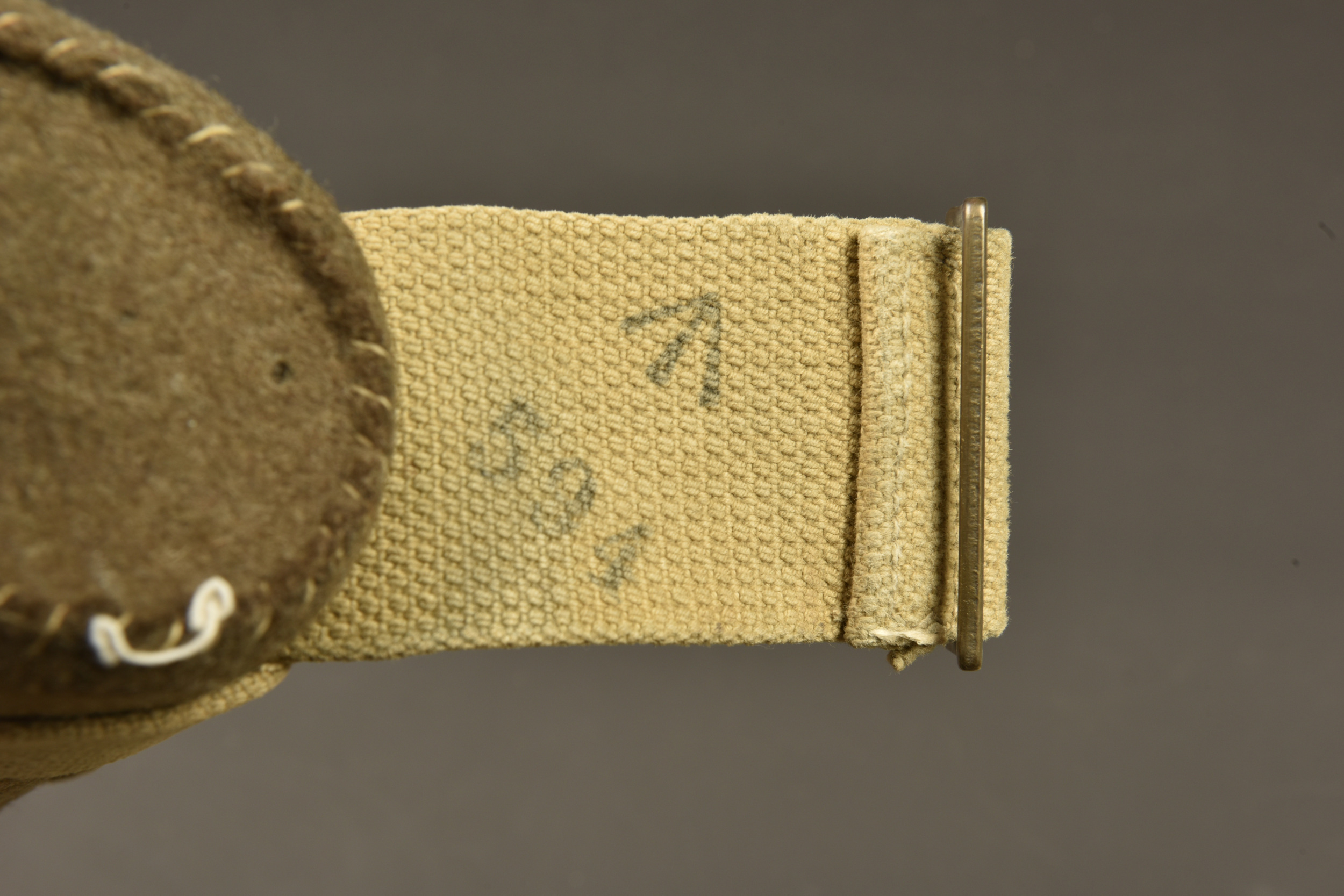 Equipement brelage anglais web pattern 1908. British Web Pattern 1908 load carrying equipment — photo 3