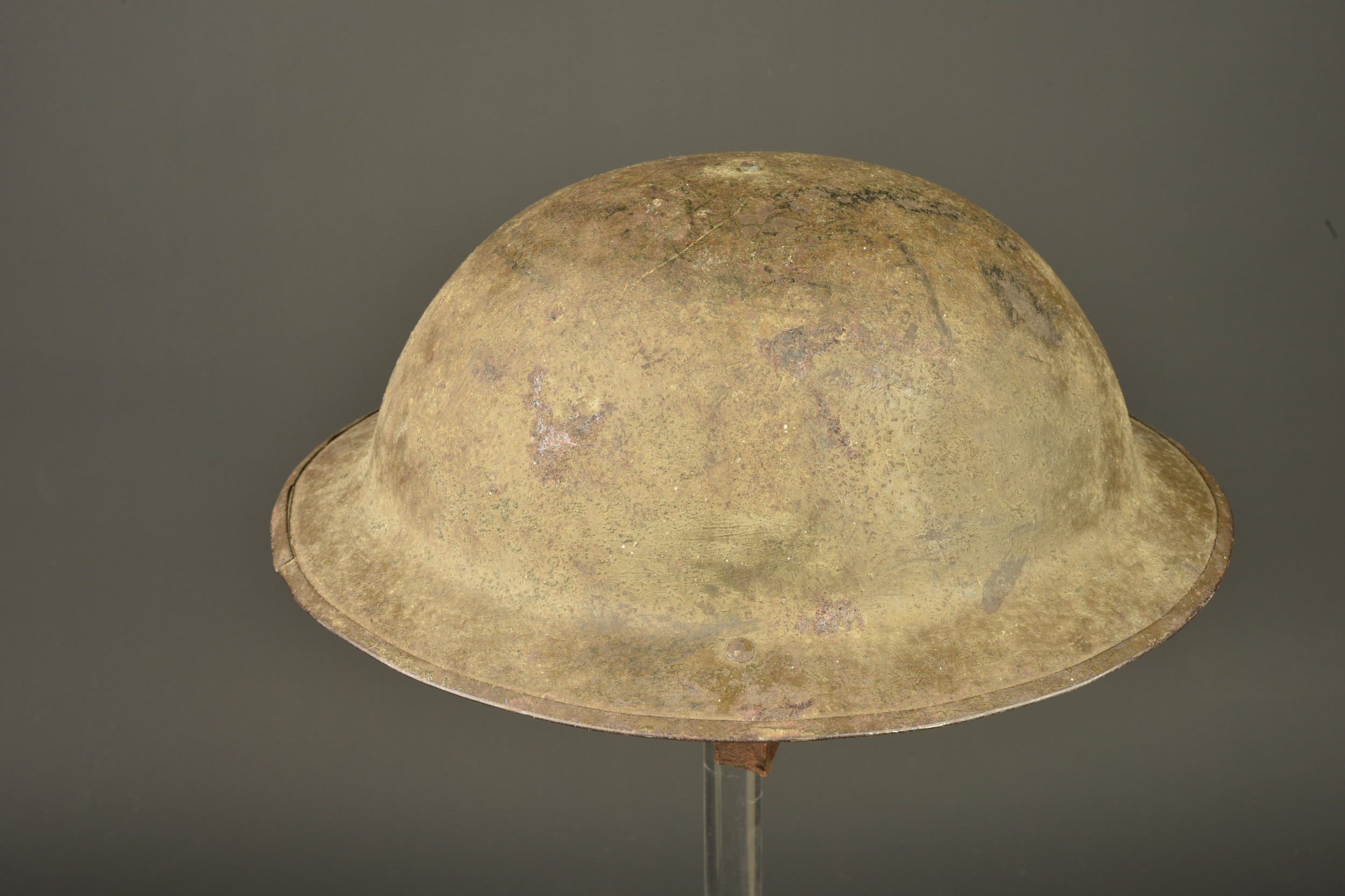 Casque anglais MkI nominatif. Named British MkI helmet — photo 7