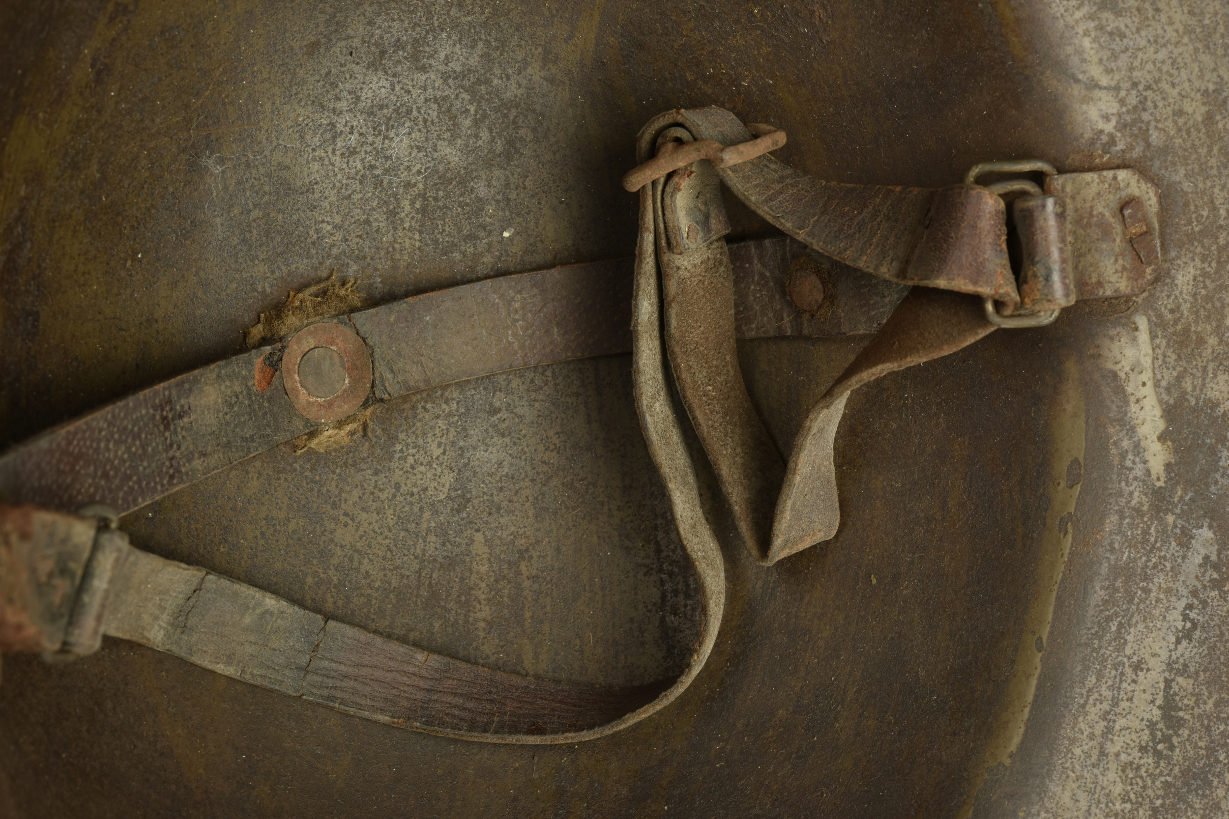 Coque de casque anglais Brodie 1er type. First pattern British Brodie helmet shell — photo 2