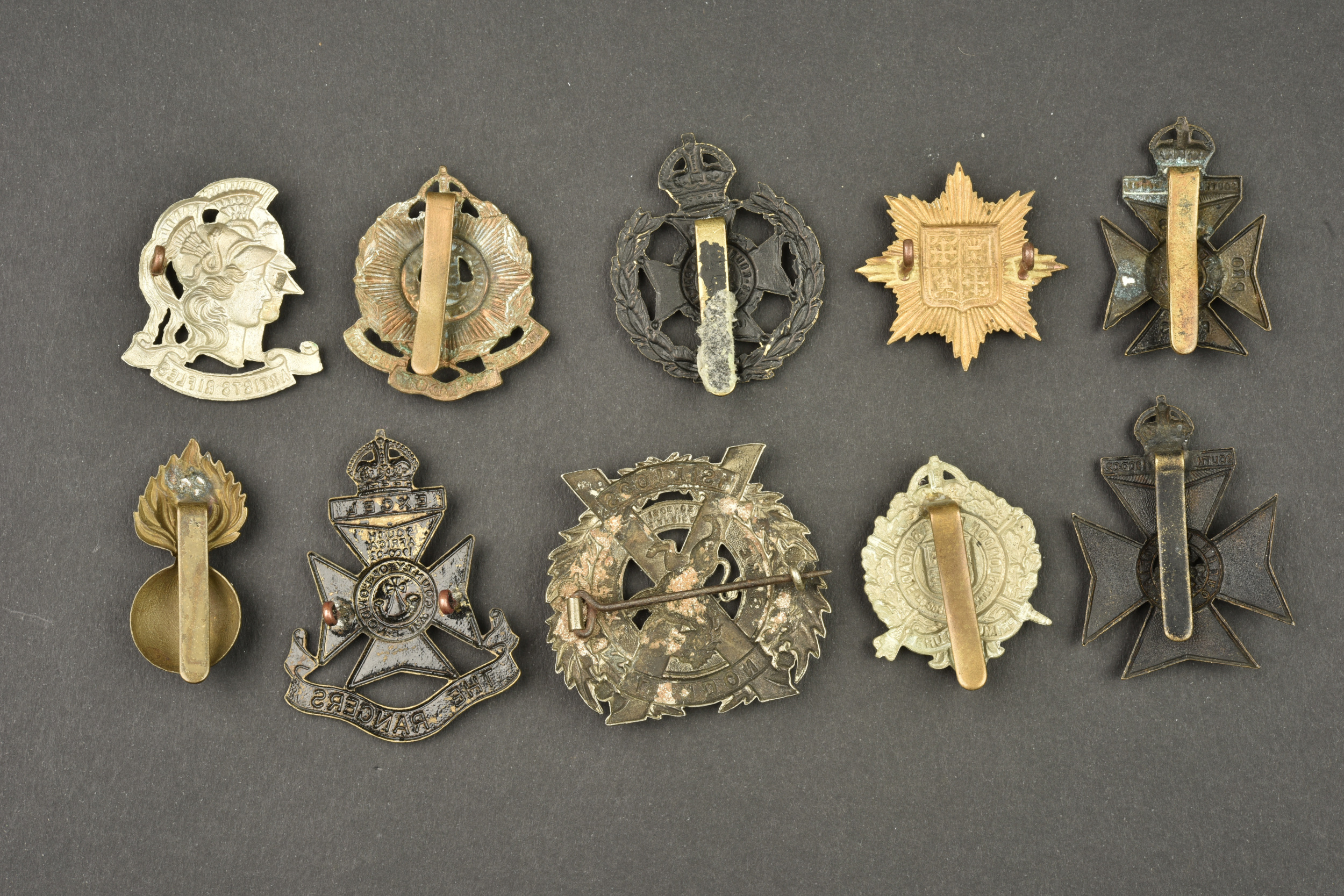 Lot de 10 insignes de régiments de Londres. Lot of 10 London Regiment badges — photo 2