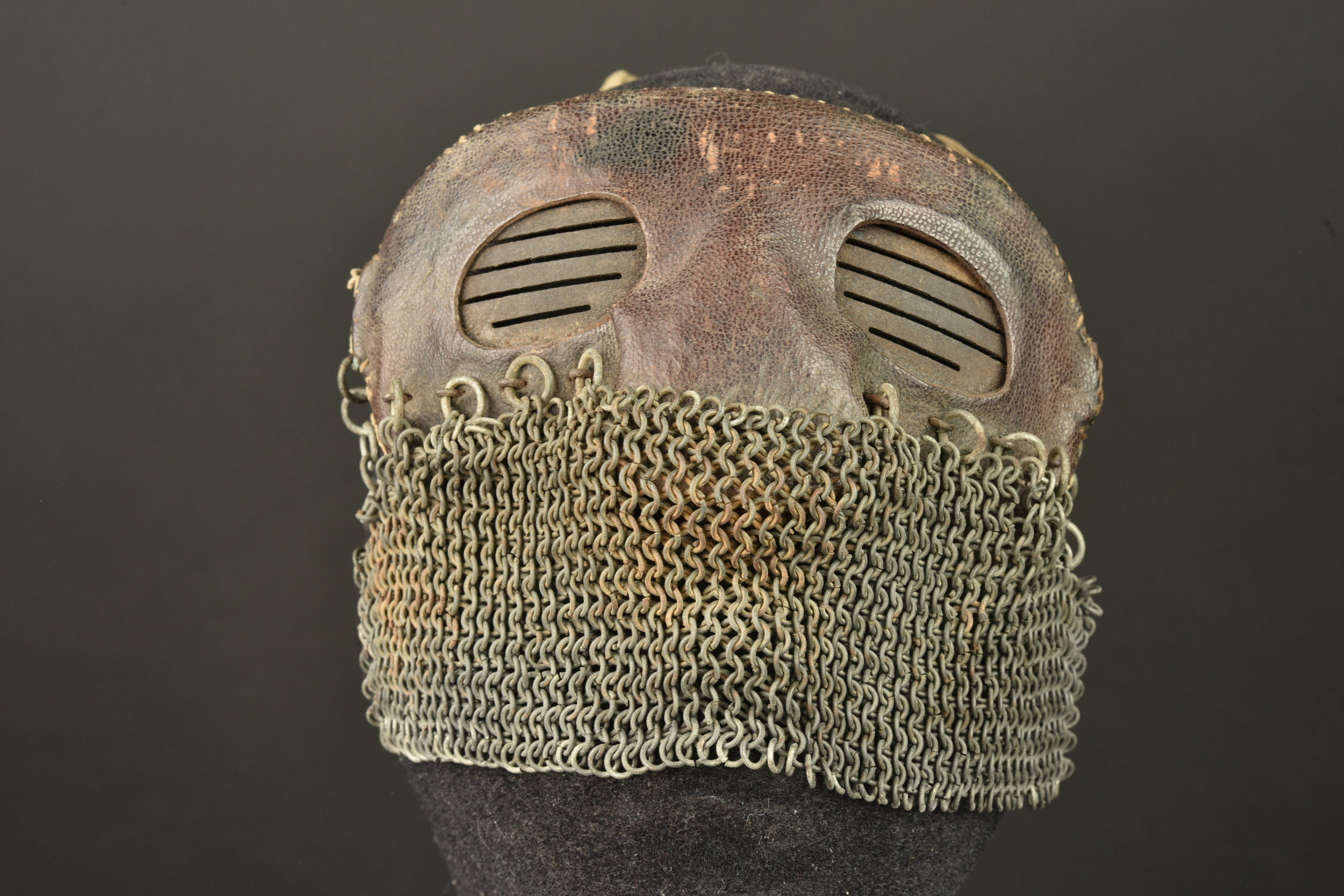 Masque pare éclats loup de tankiste anglais et français. British and French splinter masks for tank crews — photo 8