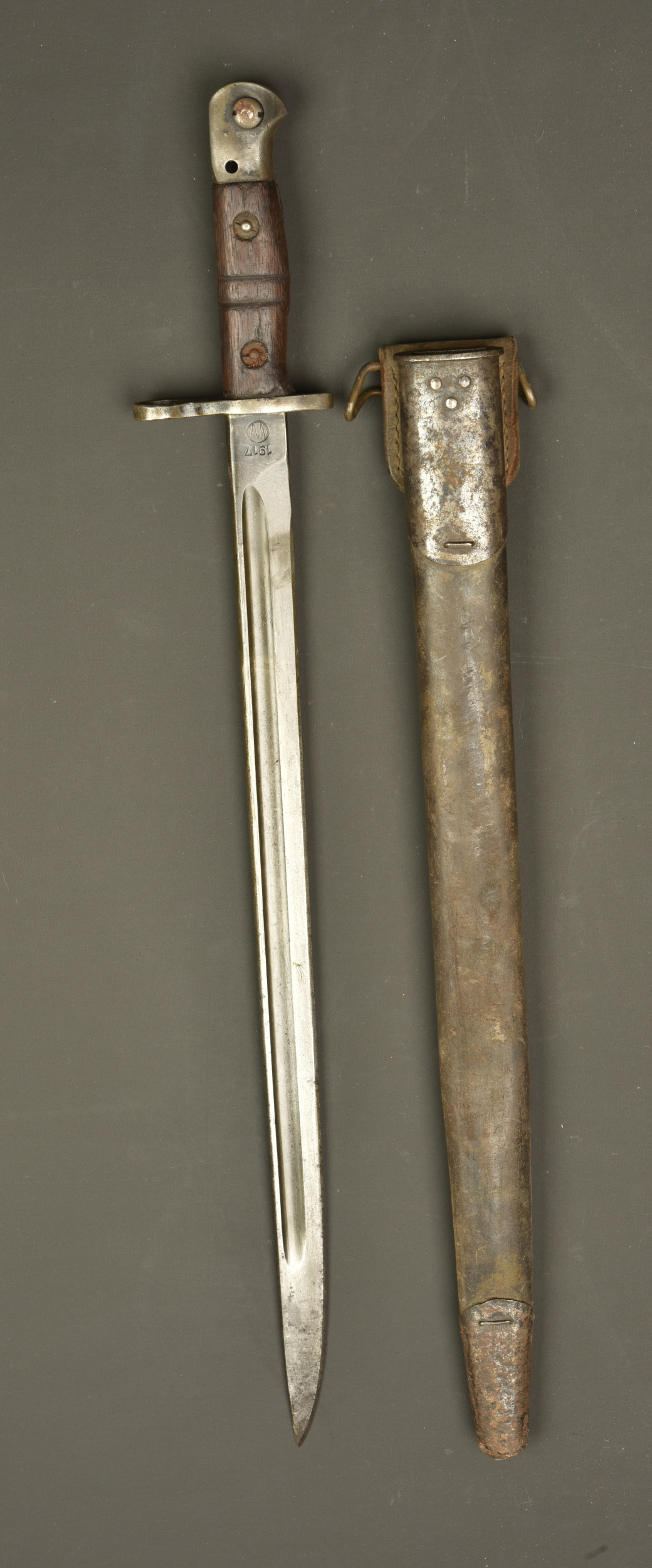 Baïonnette américaine US17 Winchester. American Winchester US17 bayonet — photo 1