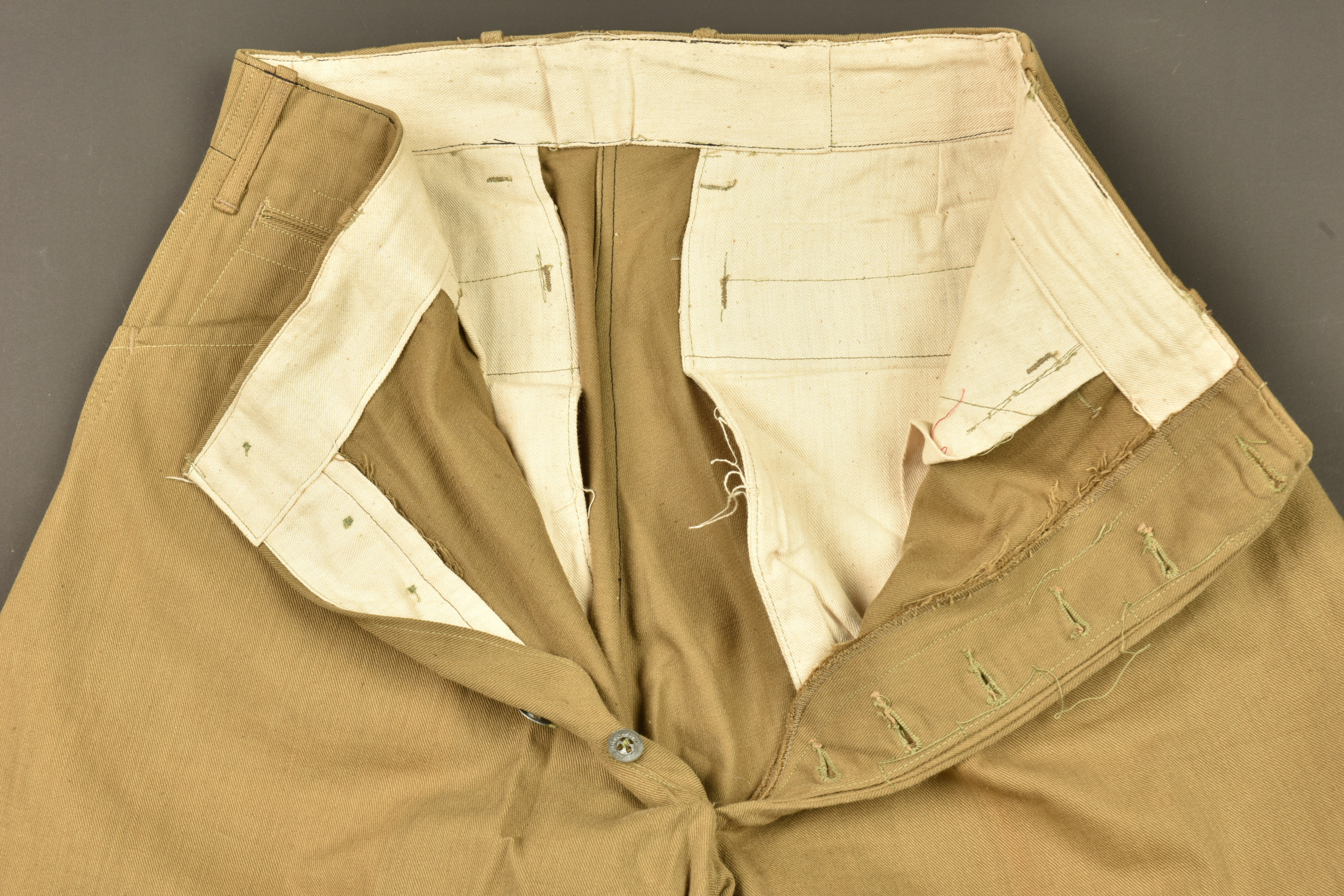 Culotte US en toile, bonnets de police et chevrons. US canvas breeches, overseas caps and chevrons — photo 7