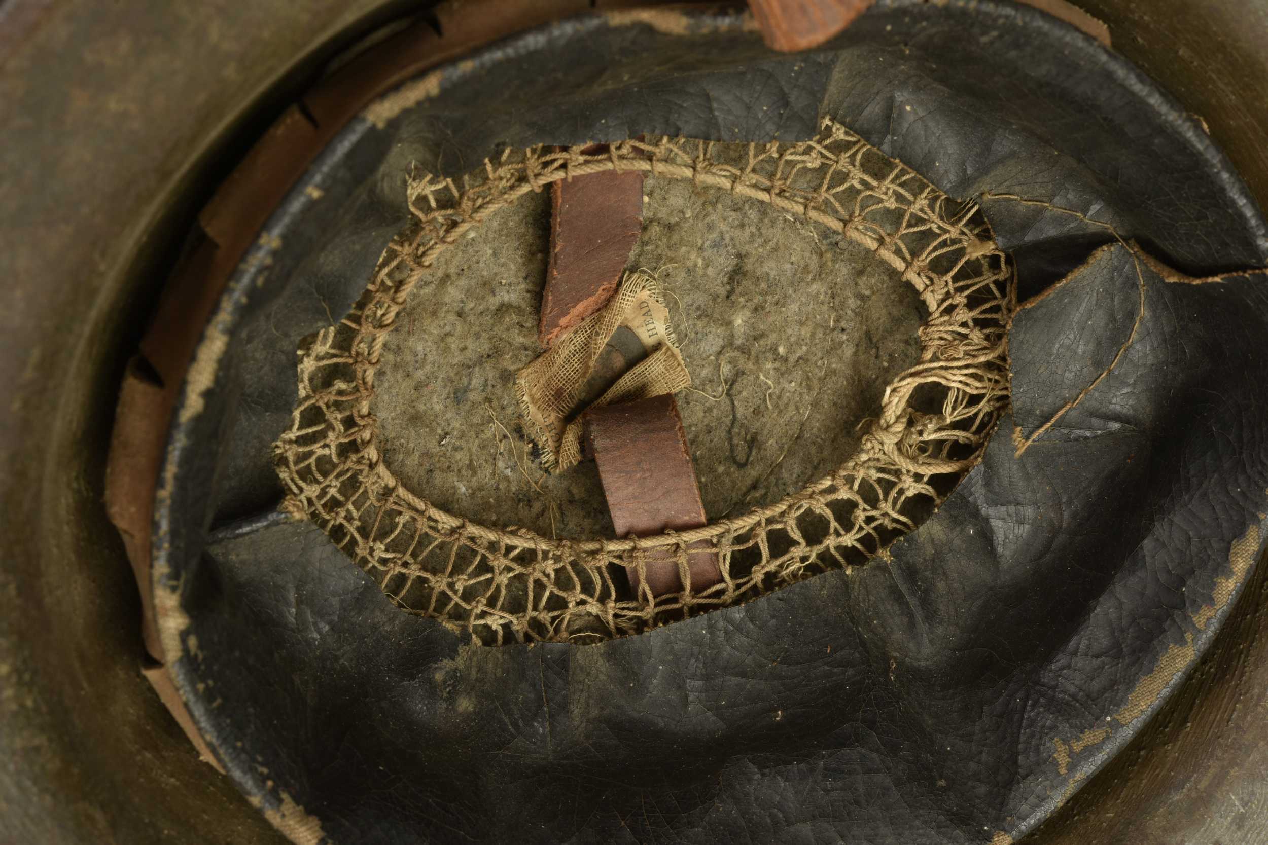 Casque américain MkI de fabrication anglaise. American MkI helmet of British manufacture — photo 2