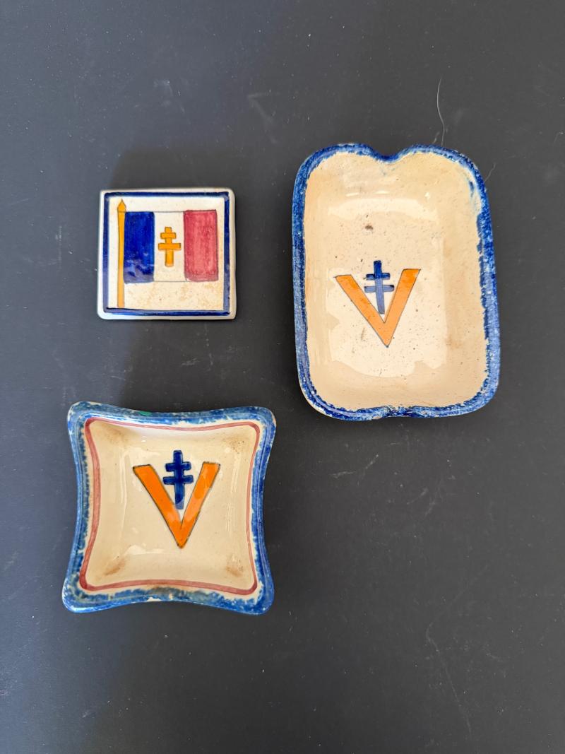 Cendriers libérations. Liberation ashtrays.