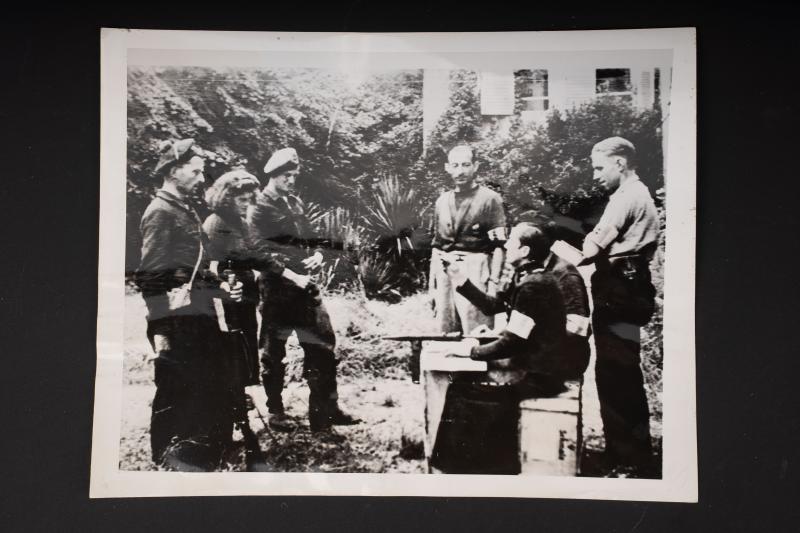 Photo de presse US. US press photograph.