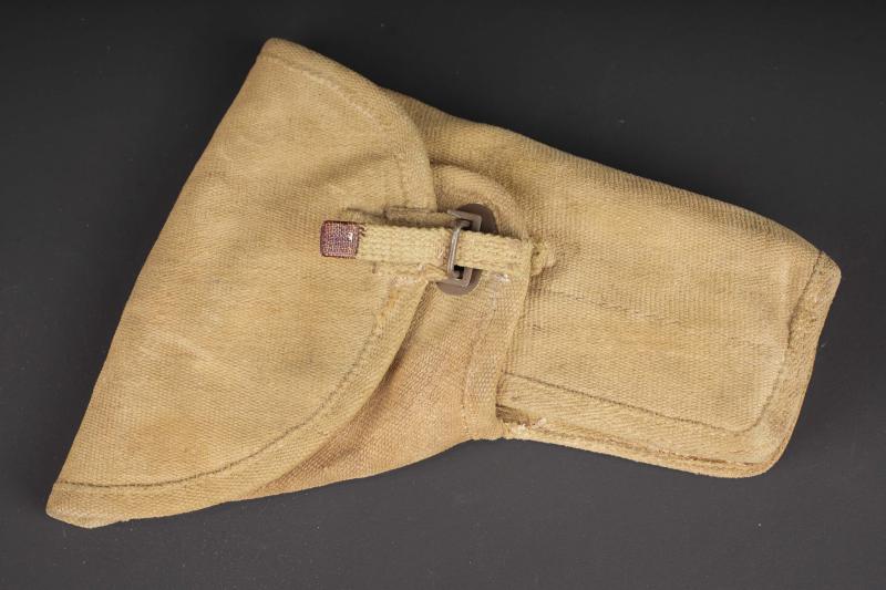 Holster de pistolet GP 35 canadien. Canadian GP 35 holster.