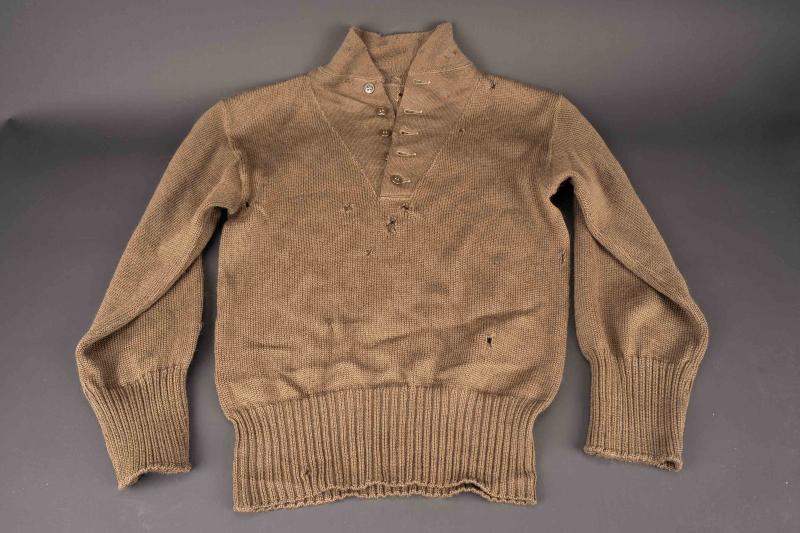 Pull 5 boutons US. US sweater.
