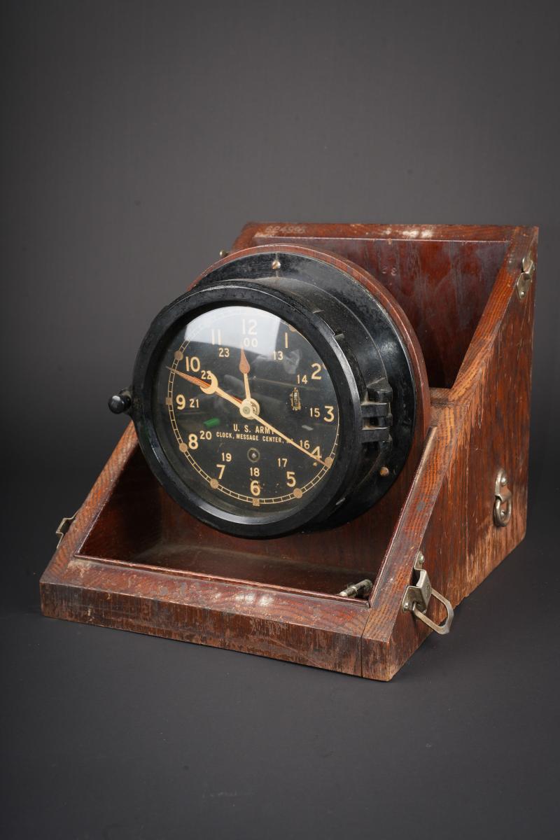 Horloge US Army M2. US Army M2 clock