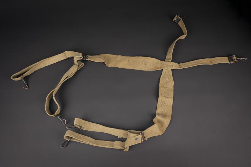 Brelage M-36 nominatif. US Army Named M-36 suspenders.