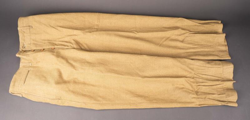 Pantalon moutarde US. US army mustard trousers.