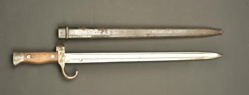Baïonnette française Mle 1892 au mêmes numéros. French Model 1892 bayonet with matching numbers