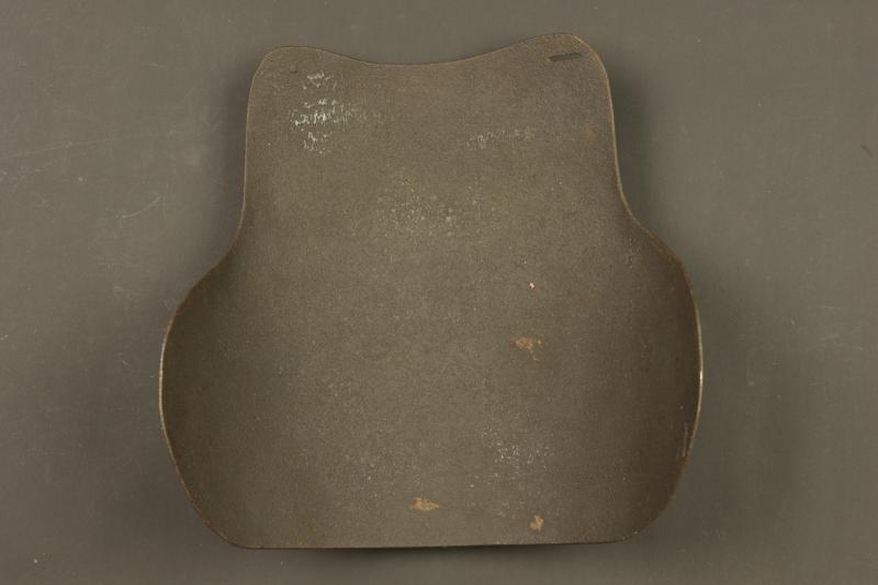 Plastron cuirasse français précoce. Early French cuirass breastplate