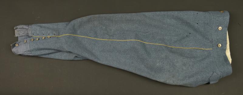 Culotte bleu horizon d'un officier d'infanterie. Horizon blue infantry officer’s breeches
