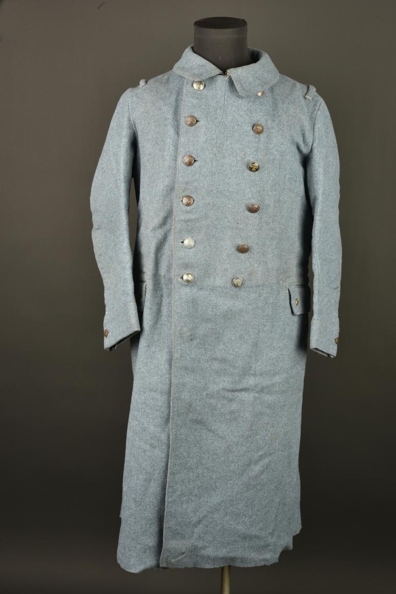 Capote française modèle 1915 bleu horizon. French Model 1915 horizon blue greatcoat