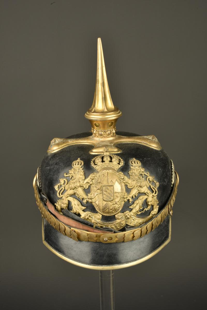 Casque à pointe d'officier bavarois. Bavarian officer’s pickelhaube