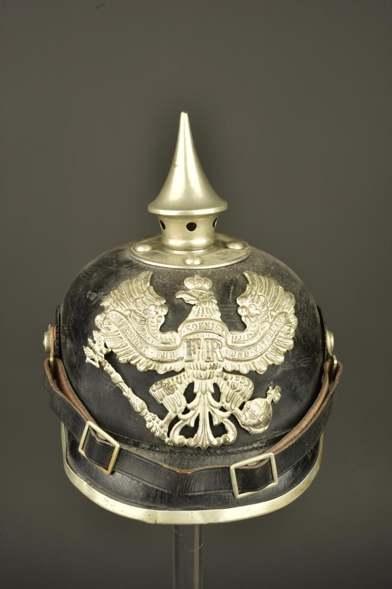 Casque à pointe troupe de Télégraphiste puis Pionnier. Enlisted pickelhaube of a Telegraphist later converted for Pioneer troops