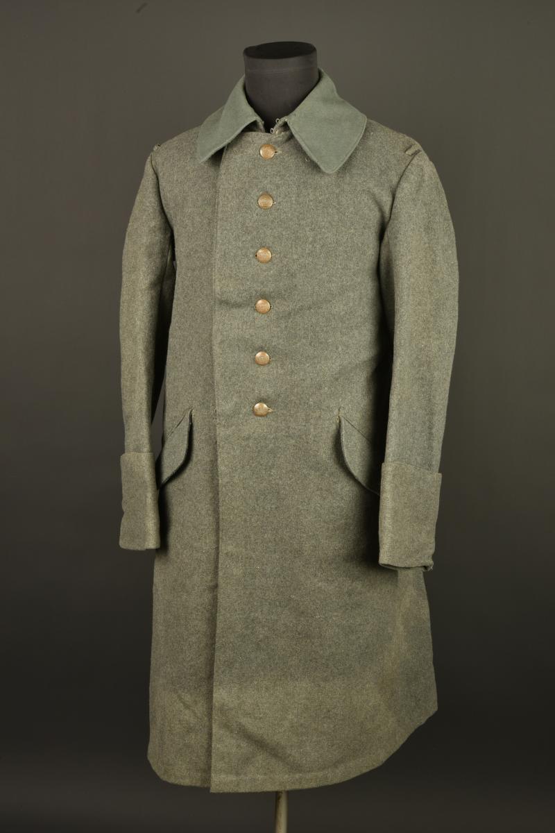 Capote allemande feldgrau Mantel M1915. German Model 1915 feldgrau greatcoat