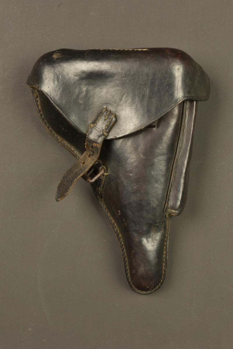 Etui de pistolet allemand Luger P08. German Luger P08 pistol holster