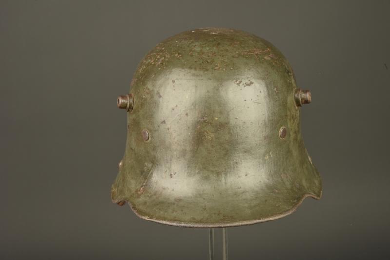Casque allemand M1916 feldgrau. German Model 1916 feldgrau helmet