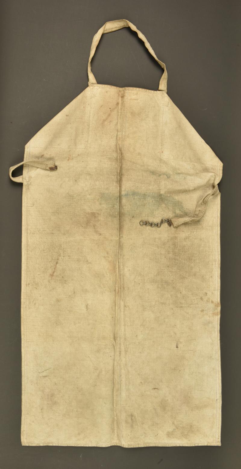 Tablier de travail allemand avec étiquette mitrailleur. German work apron with machine gunner label