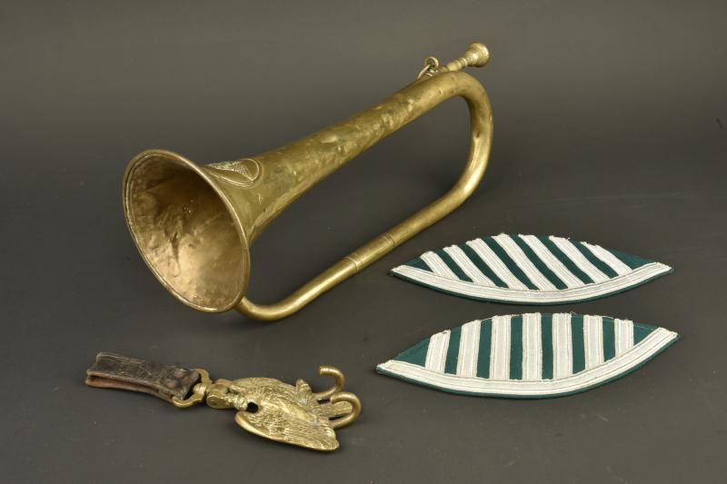 Lot d'objets de musique allemande. Lot of German musical instruments and accessories