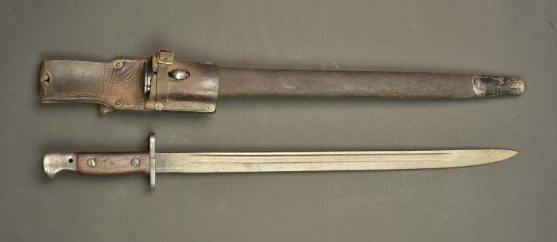 Baïonnette anglaise 1907 avec porte fourreau cuir. British Pattern 1907 bayonet with leather frog