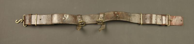 Ceinturon anglais en cuir pattern 1914 du Royal Welsh Fusilier. British Pattern 1914 leather belt of the Royal Welsh Fusiliers