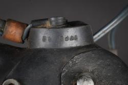 Rare  masque à oxygène Ulmer Type 12. Rare Ulmer Type 12 oxygen mask. — miniature 6