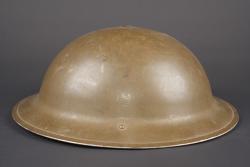 Casque canadien. Canadian helmet. — miniature 3