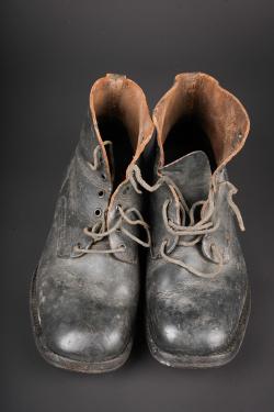 Brodequins canadien. Canadian ankle boots. — miniature 2