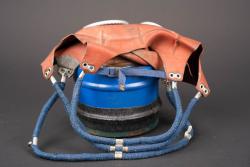 Masque anti-gaz civil britannique. British civilian gas mask. — miniature 15