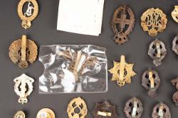 Cap badge britannique. British cap badge. — miniature 14