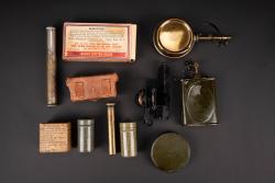 Accessoires US et britannique. US and British accessories — miniature 6