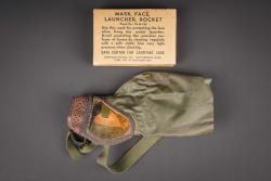 Masque de tireur bazooka. Bazooka gunner’s face mask — miniature 1