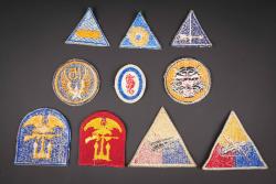 Insignes de manche US. US Army shoulder insignia. — miniature 6