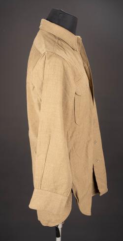 Chemise moutarde US. US Army mustard shirt. — miniature 6
