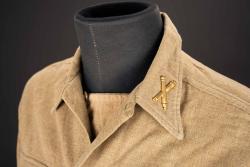 Chemise moutarde. US Army mustard shirt. — miniature 2