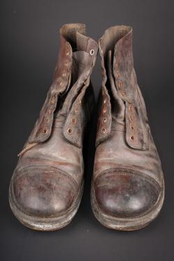 Brodequins type II US. US Army type II service shoes. — miniature 2