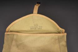 Pochette et gamelle US. US pouch and mess kit. — miniature 3