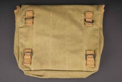 Pochette et gamelle US. US pouch and mess kit. — miniature 5