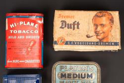 Accessoire du fumeur US. US smoker’s accessories. — miniature 2