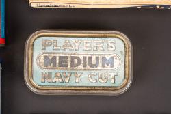 Accessoire du fumeur US. US smoker’s accessories. — miniature 3