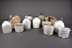 Gourdes US. US Army canteens. — miniature 1
