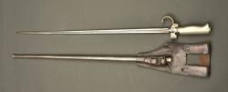 Epée baïonnette Lebel 1886 avec porte fourreau. Lebel Model 1886 sword bayonet with frog — miniature 1