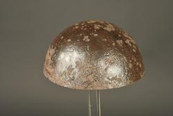 Cervelière française de protection provenance Notre Dame de Lorette. French protective skull cap recovered from Notre Dame de Lorette — miniature 3