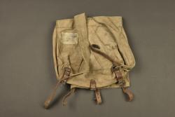 Havresac français ersatz en toile d'un soldat du 65e RI. French ersatz canvas backpack belonging to a soldier of the 65th Infantry Regiment — miniature 5